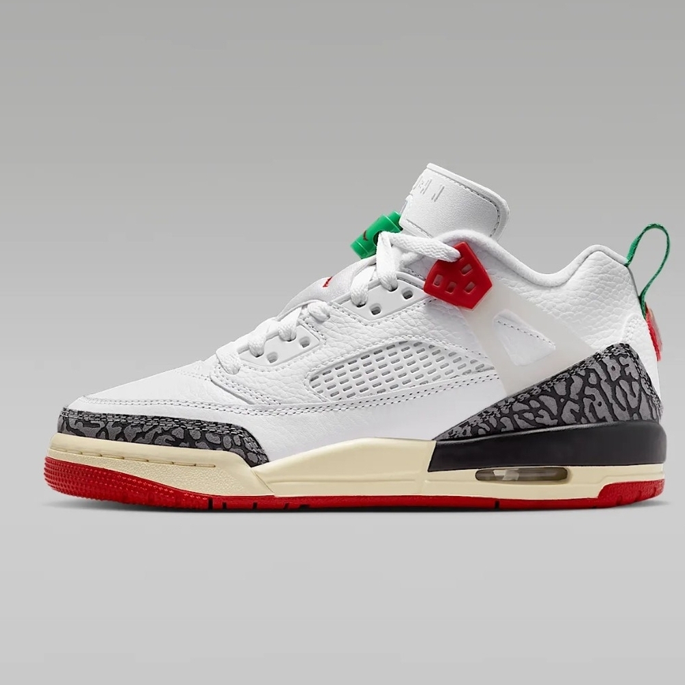 Jordan Men's Low-Top Sneakers New In Box